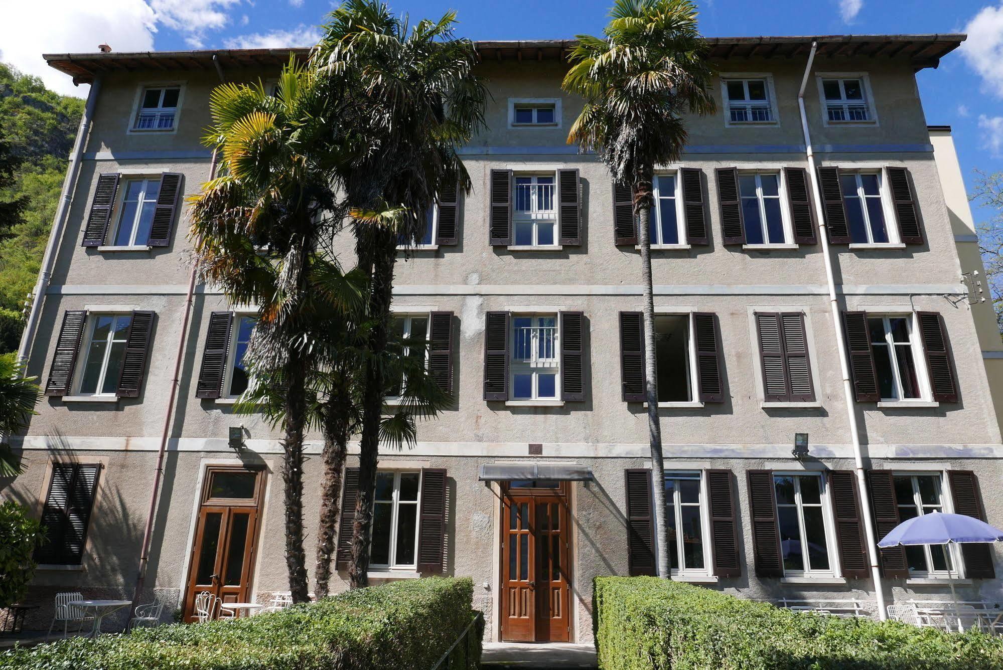 Santangela Hostel & Rooms Menaggio Exterior foto